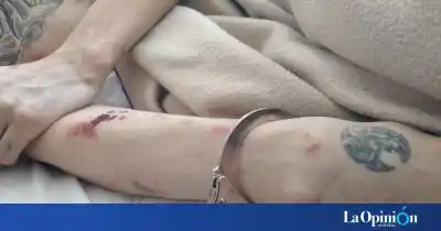 Lleva un mes internado, sigue esposado en la cama del hospital y su pareja estalló: “No entiendo por qué”