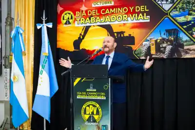 Insfrán apuntó contra Milei, pero guardó un mensaje para el Peronismo que nadie esperaba