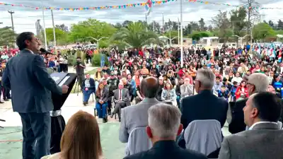 El vicegobernador eligió Estación Simbolar para dejar un mensaje que sacude a la política santiagueña