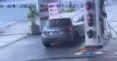 Pidió que le llenaran el tanque, el playero sacó la manguera y el auto se perdió en la madrugada rosarina
