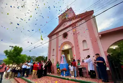 Quines se puso de pie para caminar detrás de su Patrona: la historia que se repite cada octubre