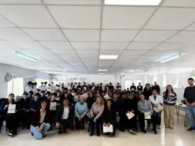 Los estudiantes de la ex Enet que ahora podrán trabajar en cualquier cocina del país