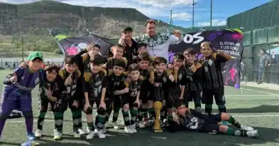 Río Gallegos festejó en Comodoro: los pibes de Boxing se trajeron su primer título de la Copa Jóvenes Promesas
