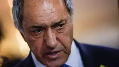 Scioli felicitó a Bolsonaro en Brasil, pero las redes le recordaron lo que hizo con Lula