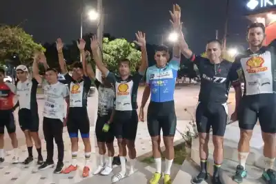Carlos Castillo desafió el clima extremo y logró un heroico podio en Santiago del Estero