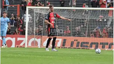 Rasmussen, el relojito de Colón que blindó el triunfo ante Estudiantes