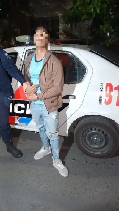 Lo esperó en la puerta de su casa y le abrió el baúl: el aviso que lo condenó