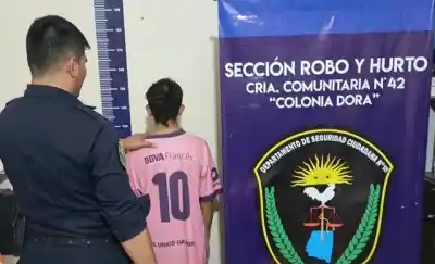 Lo esperaban en Buenos Aires, pero en el camino apareció una gorra que lo delató