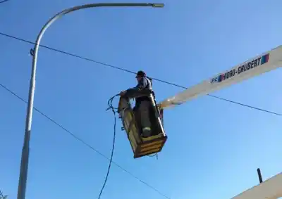 Se roban cables y luminarias del alumbrado público y hay sectores que quedan a oscuras