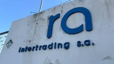 La textil RA Intertrading frena sus máquinas y un centenar de trabajadores espera definiciones