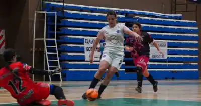 Cuatro localidades de Santa Cruz se juegan el pase a Mar del Plata: así arrancó el cuadrangular de futsal femenino