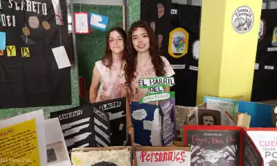 En una escuela de Chubut, 400 alumnos armaron 31 stands y eligieron a un autor inquietante: ¿cuál?