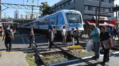 Lomas: la Justicia les puso 10 días a Trenes Argentinos, la CNRT y el Municipio por el cruce de Fonrouge-Boedo