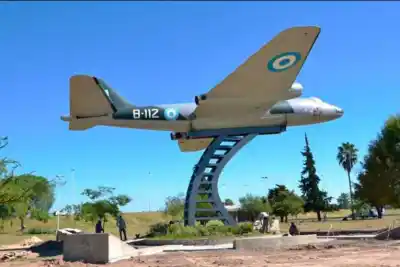 El avión del Túnel tiene nuevo destino: el ambicioso plan que sueñan los veteranos de Paraná