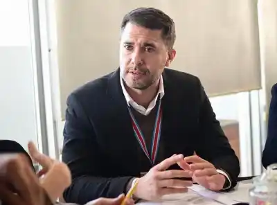 El PJ chaqueño quiere que voten presidente y gobernador el mismo día: la cifra que despertó la pelea