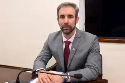 La Legislatura define el futuro del financiamiento educativo: el número que preocupa a las municipalidades