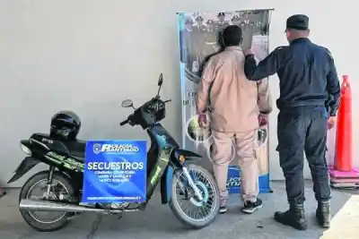 Ofrecía dinero por sexo, se bajaba los pantalones y las amenazaba: así cayó el acosador de Monte Quemado