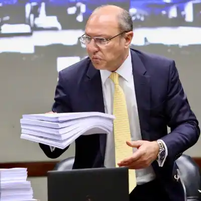 El jury arranca y la defensa del juez Salmain ya sufrió un golpe inesperado