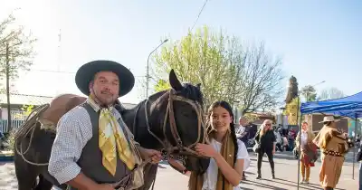 San Carlos sopló 254 velitas: los nombres que se llevaron los aplausos