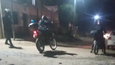 Se escapó de la comisaría de Metán, fue a ver a su mamá y volvió solo: la hora en que tocó la puerta