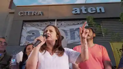 El gremio docente de Neuquén apura la paritaria y mete presión con un número que complica al Gobierno