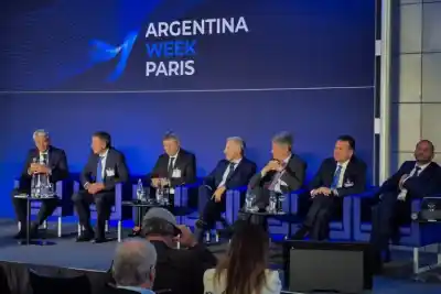 Frigerio llevó a París el arma que le puede cambiar el futuro a Entre Ríos