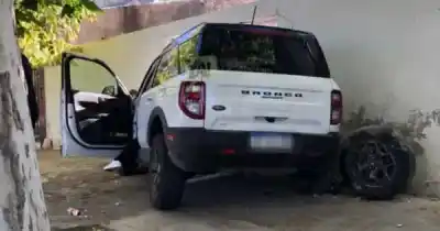 Una discusión en la calle, una descompensación y un impacto que terminó en una vivienda
