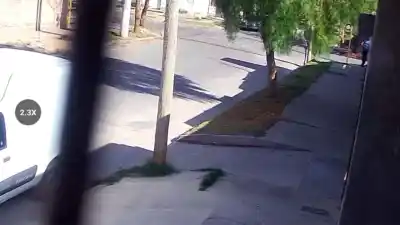Le sacaron el medidor de agua a una casa del Siglo 21 y los vecinos ya saben quién fue