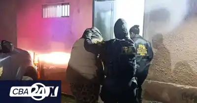 Dos mujeres salieron con cocaína del barrio Centro: el callejón no las salvó