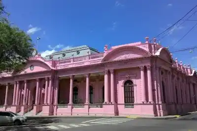 El gobernador se encierra con Hacienda y los estatales ya cuentan los días