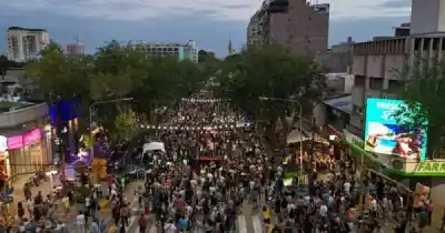 El plan que copará Sarmiento: 40 bodegas, dos escenarios y una noche para recorrer Mendoza