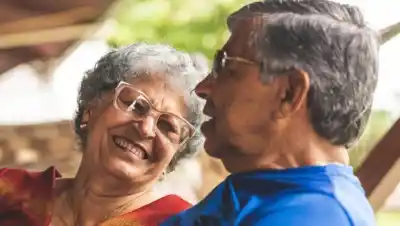 Cipolletti: la charla gratuita sobre amor y deseo después de los 60 que incomoda a más de uno
