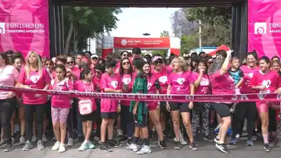 La marea rosa vuelve a San Juan: los primeros 4.000 se llevan la remera oficial
