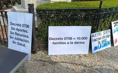 El decreto de Javkin que eliminaba un trámite en obra pública quedó frenado por la Justicia