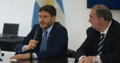 Santa Fe tendrá su propia fábrica de asfalto: la millonaria apuesta de Pullaro para las calles