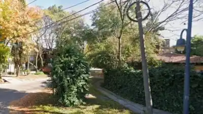 Un llamado al 911 reveló una tragedia familiar: el relato del adolescente que logró escapar