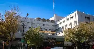 El Hotel Provincial ya tiene quién lo maneje, pero un recurso frenó todo: qué exige la empresa que quedó afuera