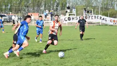 San Patricio del Chañar salió a la cancha con una bandera que sacudió al Consejo Federal: después pidió disculpas
