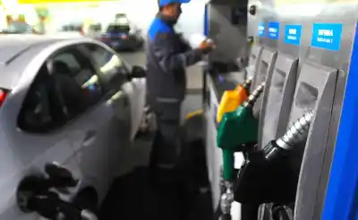 Santa Rosa aplicó un aumento que dejó a las estaciones de servicio al borde del cierre