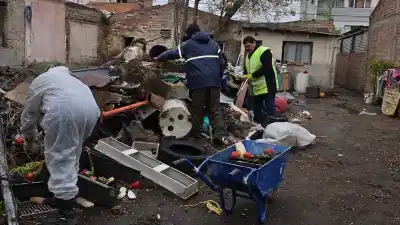 Neuquén: entraron a limpiar una casa a metros del centro y no podían creer lo que había adentro