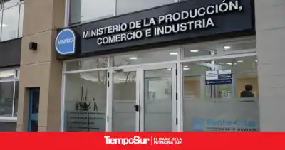 Santa Cruz lanzó créditos con tasas fijas: la línea que más plata presta y por qué