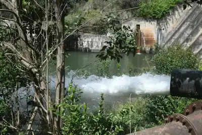 El dique La Quebrada abrió una válvula: el motivo que movilizó a los intendentes de Sierras Chicas