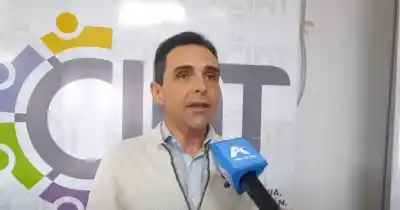 Juan Roth reapareció en San Carlos y su regreso a la actividad empresarial sorprendió a todos