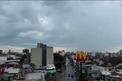 Alerta naranja en Entre Ríos: los siete departamentos que están en la mira del temporal