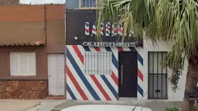 El barbero de 22 años recibió un disparo en la cabeza mientras trabajaba: hay un detenido