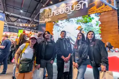 Un pueblo de 1.000 habitantes viajó a Buenos Aires: la reacción de los chicos al llegar