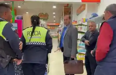 Encuentran productos vencidos en supermercados: lo que hallaron los inspectores