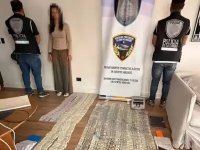 Allanaron su casa en Vicente López y encontraron una fortuna: la investigan por revender entradas para la despedida de Messi