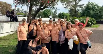Bailó toda la noche para llegar a un festival internacional: la historia que emociona a Río Gallegos