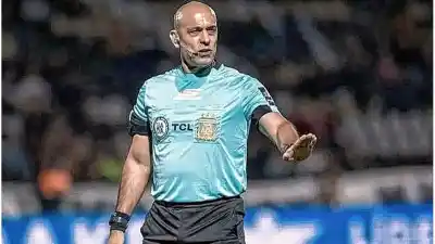 Colón visita a Mitre con un árbitro que no dirigía al Sabalero desde hace dos años